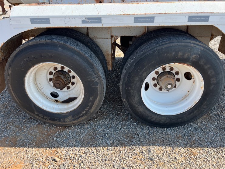 2012-gallegos-130-bbl-steel-vacuum-trailer-image-9