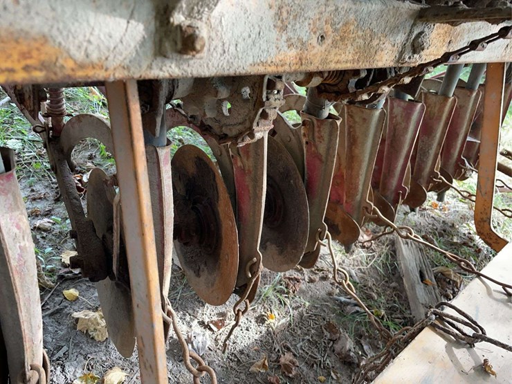 minneapolis-moline-8ft-grain-drill-image-28