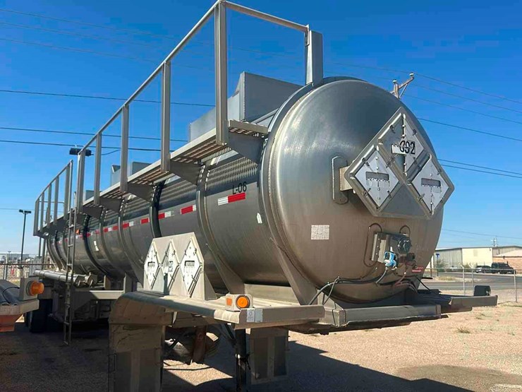 1996-polar-tank-image-2