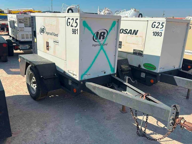 2011-doosan-g25kw-generator-image-1