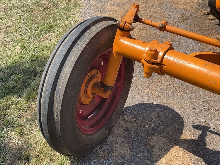 minneapolis-moline-445-image-15