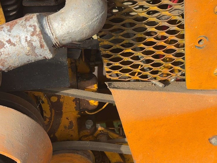 minneapolis-moline-110-hydro-image-17