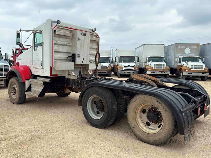 2006-caterpillar-c11-image-8
