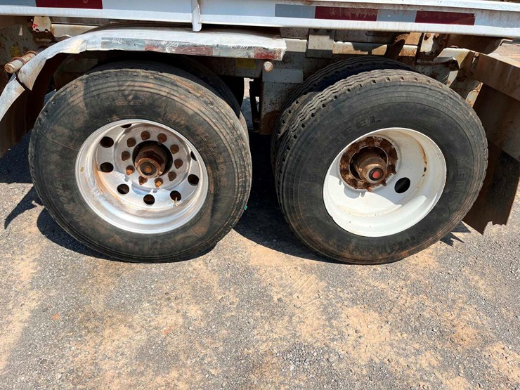 2017-troxel-150-bbl-aluminum-vacuum-trailer-image-10