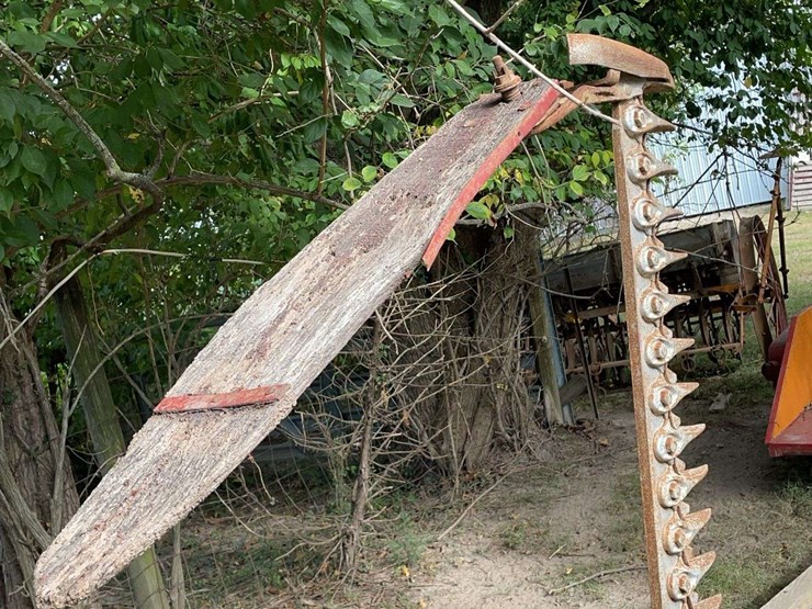 oliver-horse-drawn-sickle-mower-image-11