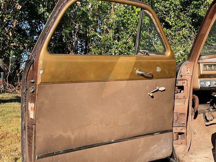 de-soto-custom-image-33