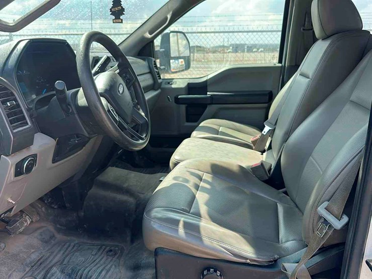2018-ford-f350-image-7