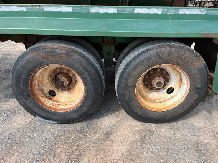 2005-v.e.-enterises-130-bbl-steel-vacuum-trailer-image-9