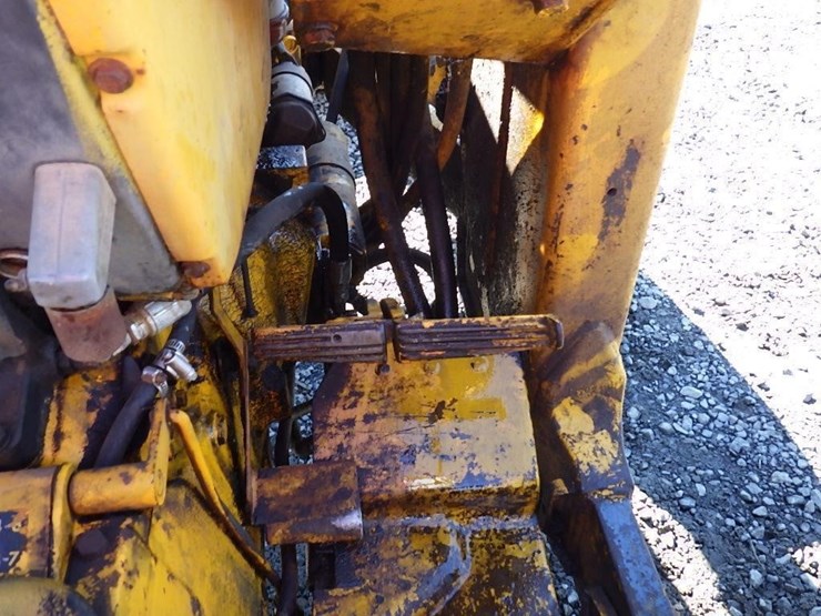 john-deere-8-image-51