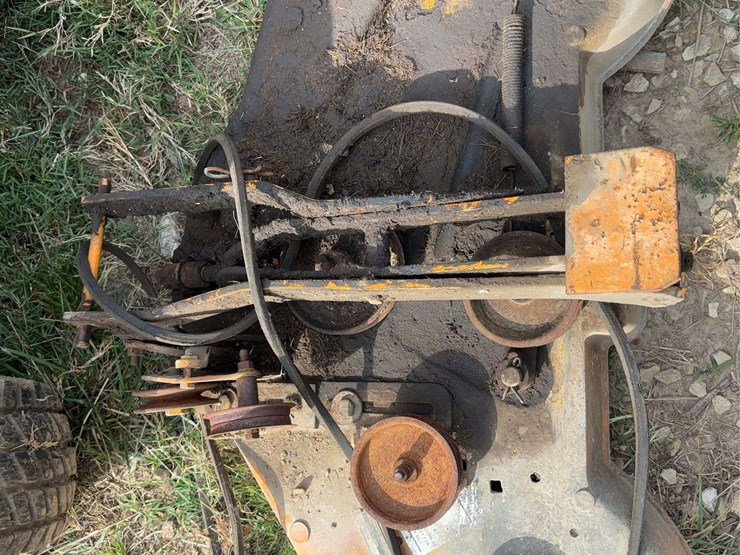 minneapolis-moline-110-hydro-image-48