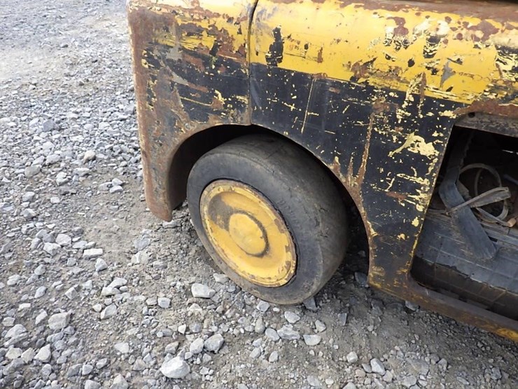hyster-forklift-image-12