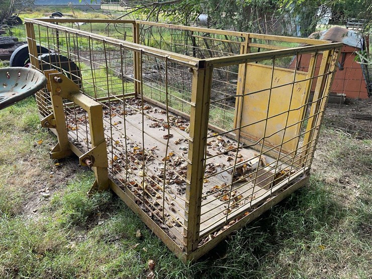 livestock-carrier-image-3
