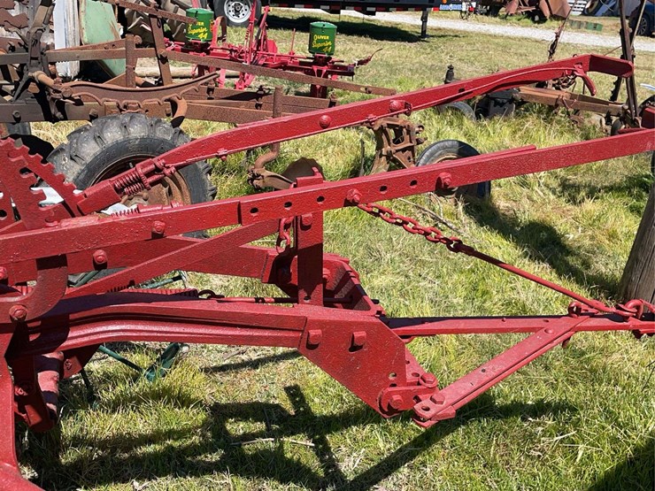 oliver-1-bottom-plow-image-21
