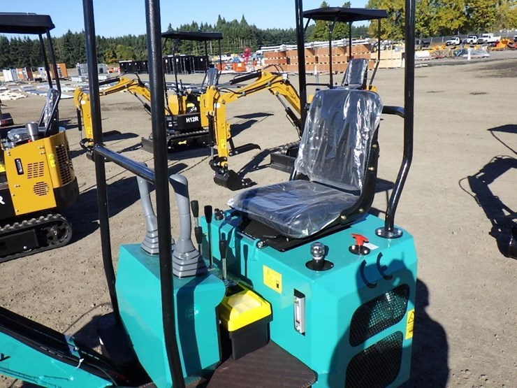 2025-cfg-mh12r-hydraulic-excavator-image-19