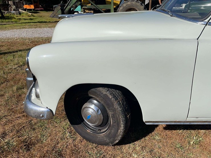 1952-chevrolet-deluxe-image-18