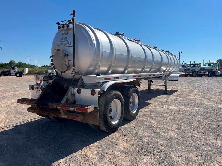 2017-troxel-150-bbl-aluminum-vacuum-trailer-image-5