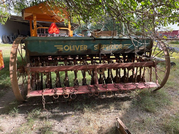 oliver-8ft-grain-drill-image-4