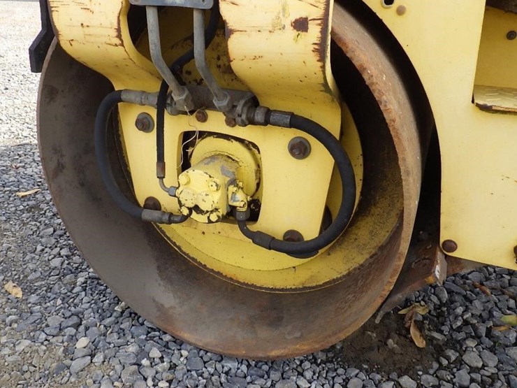 bomag-bw120-image-12