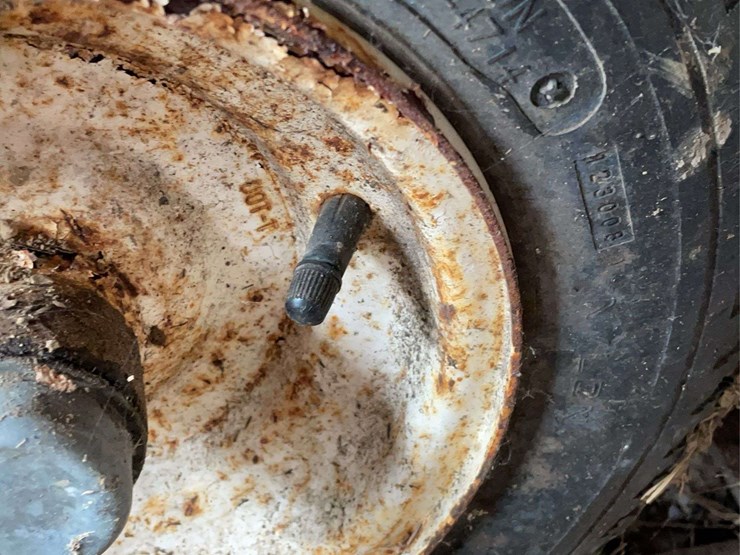 log-splitter-image-11