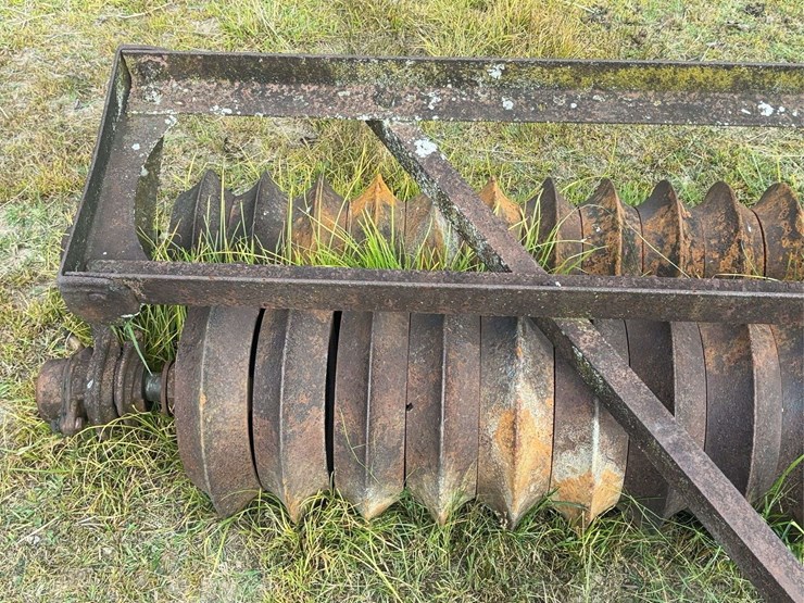 pull-behind-cultipacker-image-9