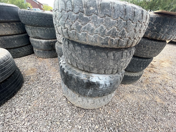 #1175-•-tires-(located-in-la-union,-nm)-image-1