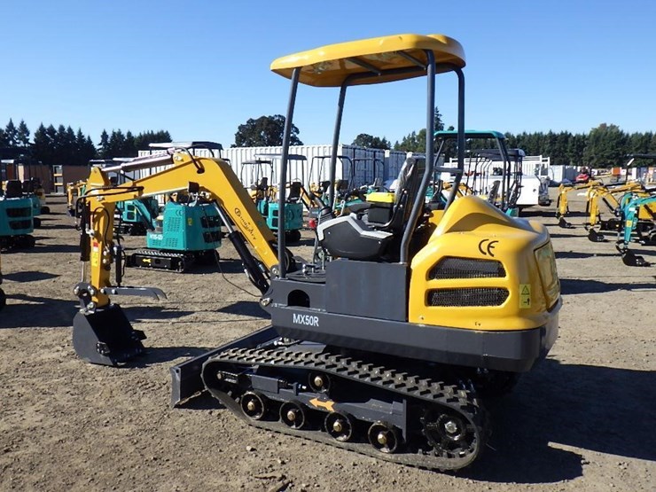 2025-cfg-mx50r-hydraulic-excavator-image-2