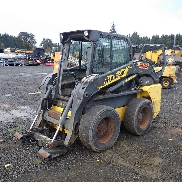 NEW HOLLAND L218