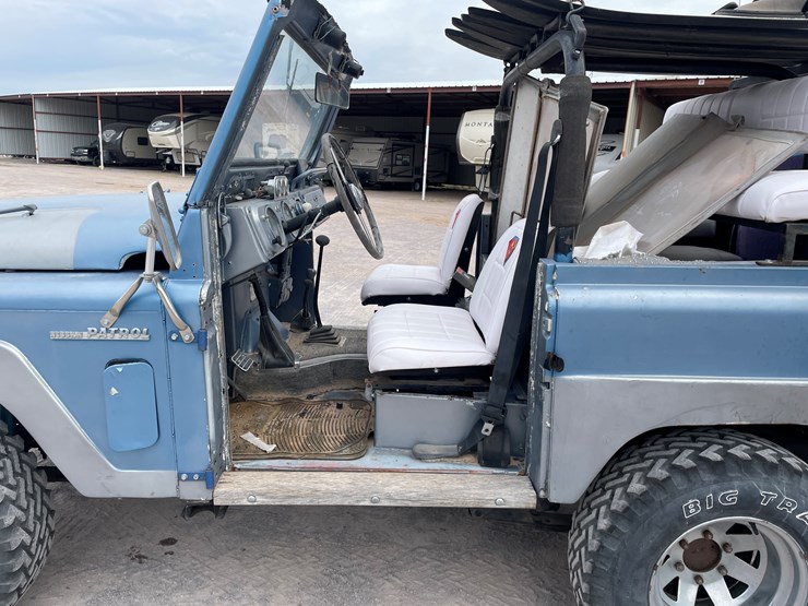 1965-nissan-patrol-image-9