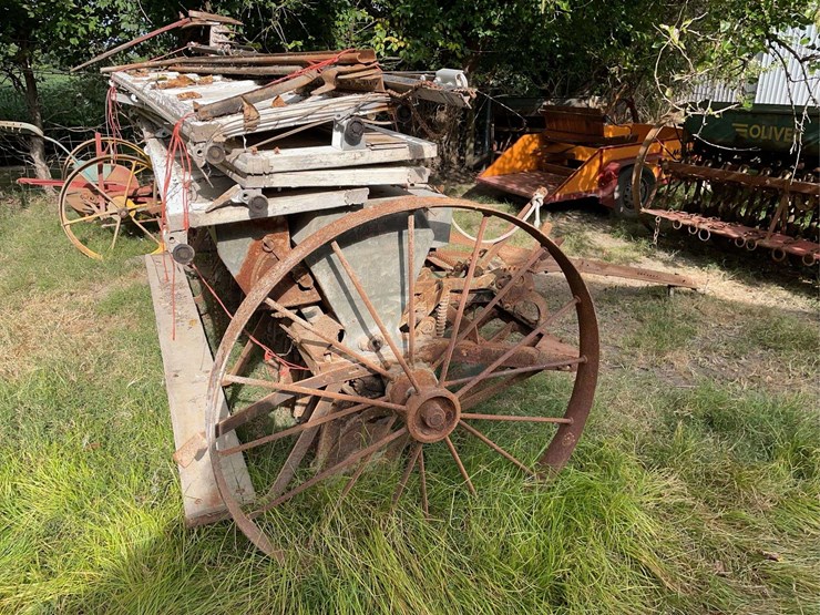 minneapolis-moline-8ft-drill-image-5