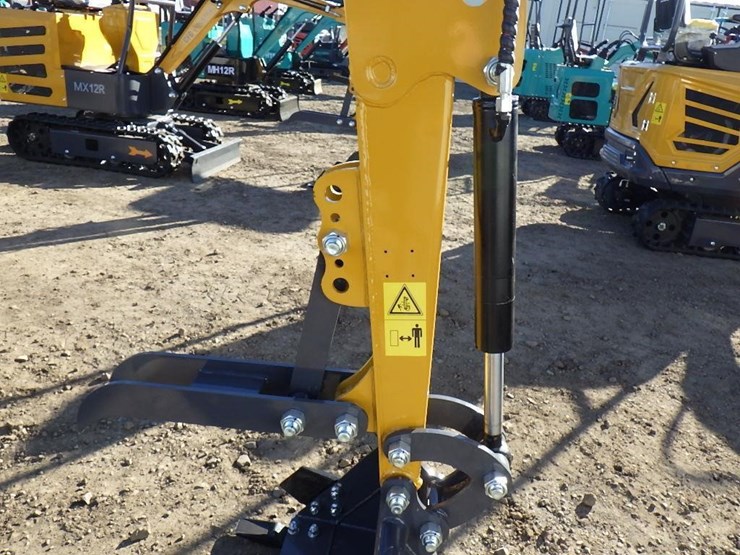 2025-cfg-mx12rx-hydraulic-excavator-image-13