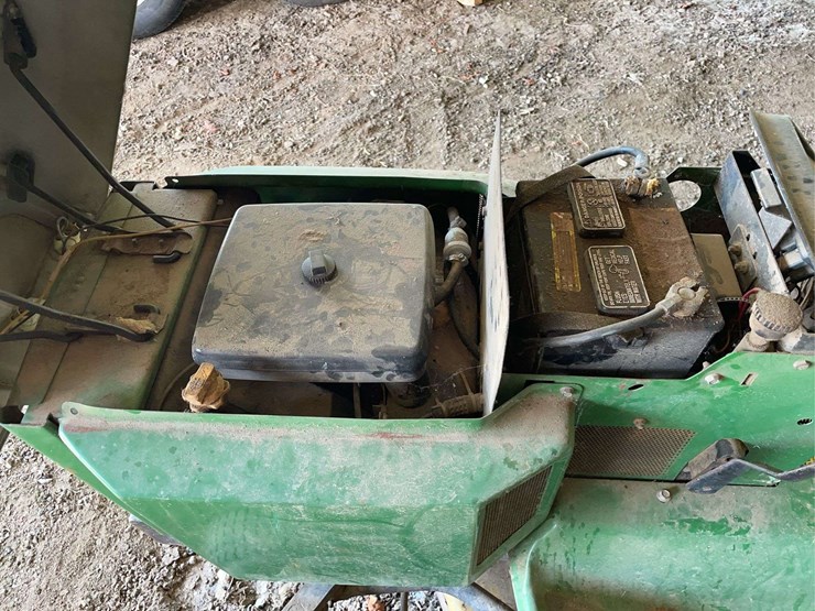 john-deere-316-image-46