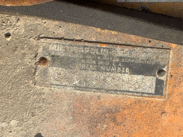 minneapolis-moline-110-hydro-image-52