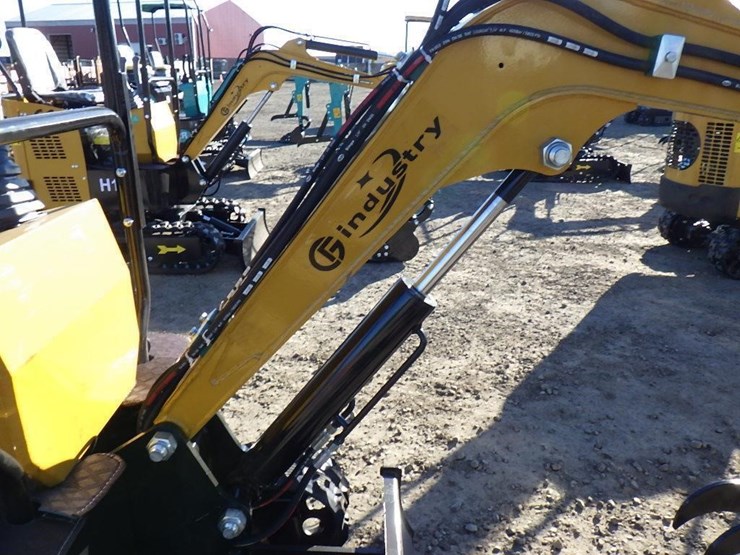 2025-cfg-h12r-hydraulic-excavator-image-11