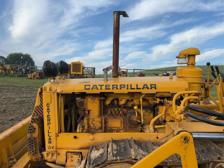 1955-caterpillar-d4-image-15