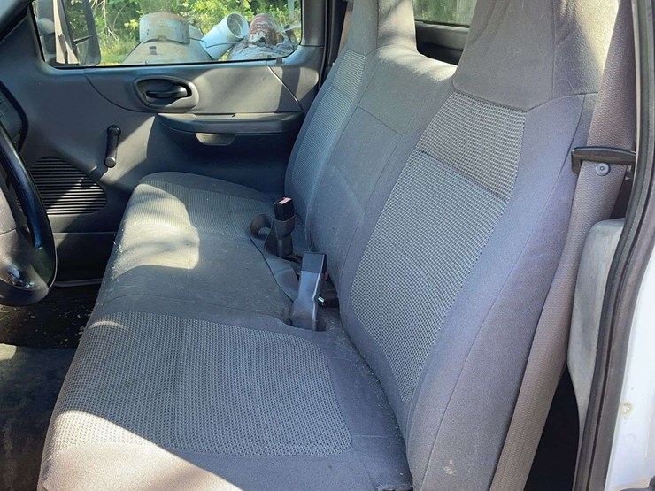 2002-ford-f150-image-42