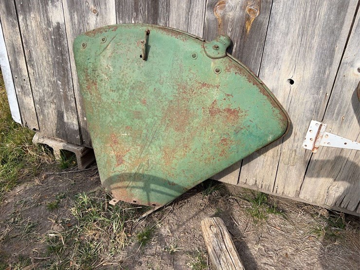 (2)-oliver-fenders-image-10