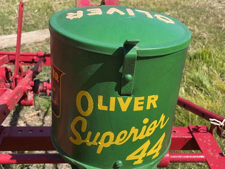 oliver-44-planter-image-14