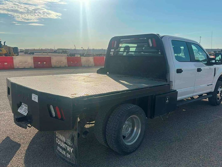 2020-ford-f350-image-3