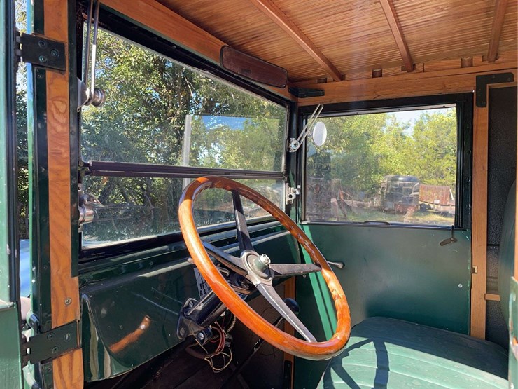 chevrolet-stake-bed-truck-image-49