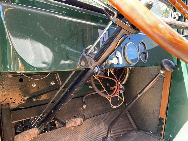 chevrolet-stake-bed-truck-image-54