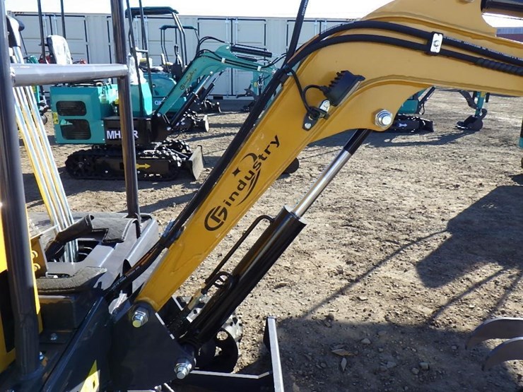 2025-cfg-mx20r-hydraulic-excavator-image-11