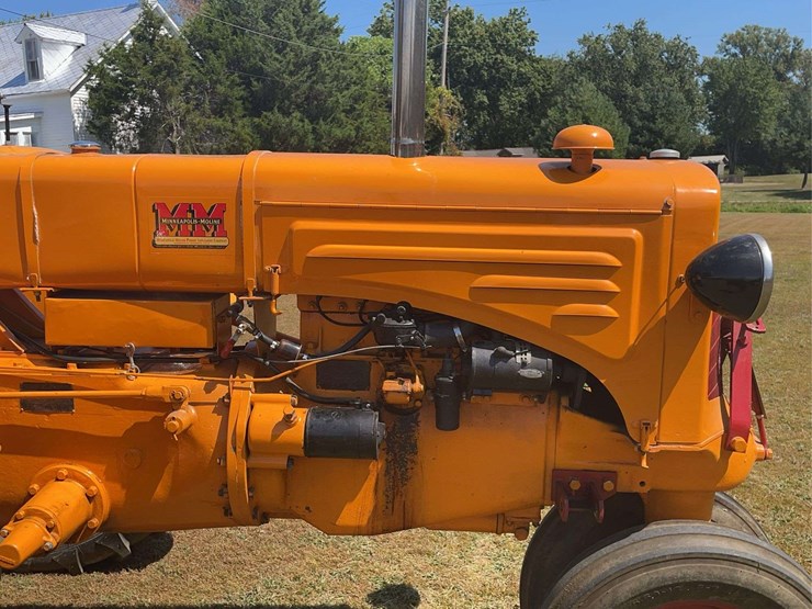 minneapolis-moline-ztu-image-25