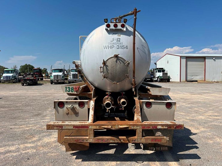 2017-troxel-150-bbl-aluminum-vacuum-trailer-image-6