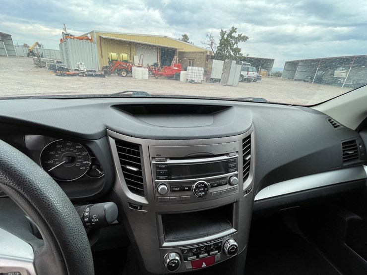 #500-•-2012-subaru-outback-(nm-title-in-delay)-image-58