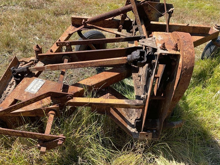 minneapolis-moline-sickle-mower-image-29