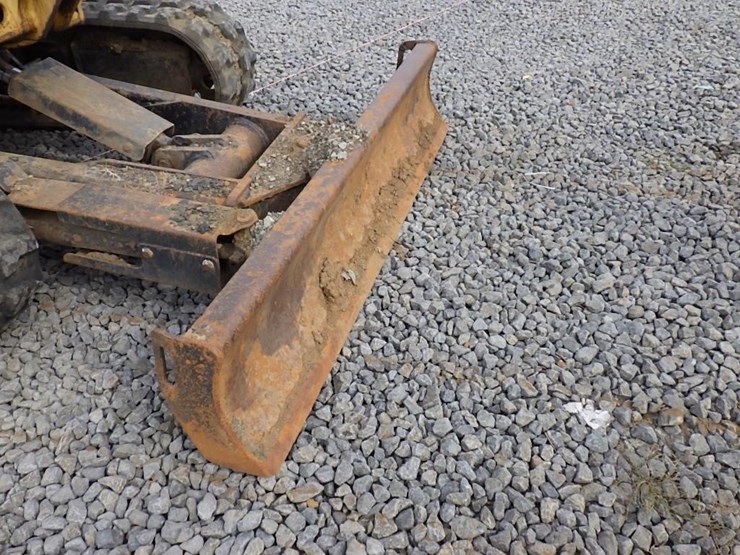 2010-caterpillar-303c-cr-image-14