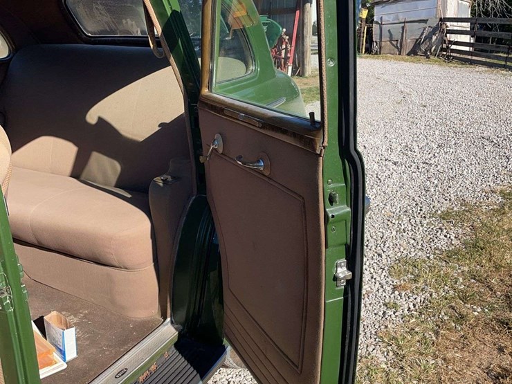 1940-buick-eight-special-image-36