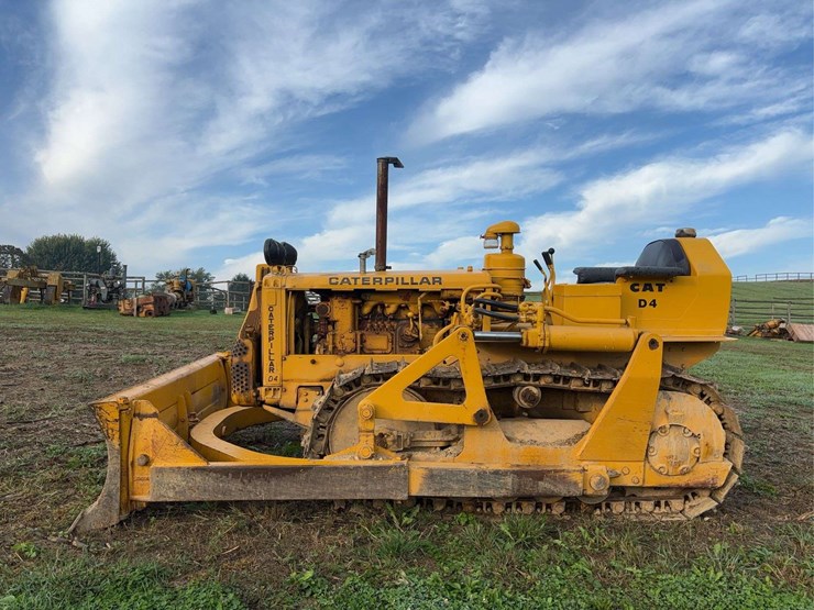 1955-caterpillar-d4-image-2