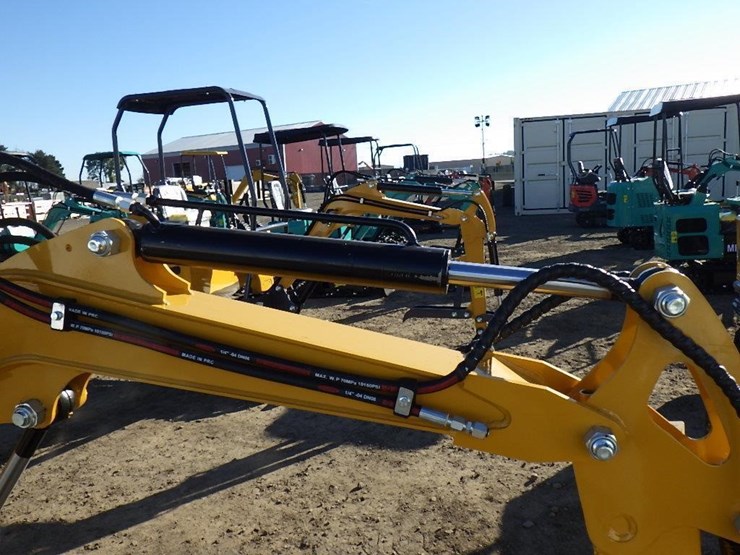 2025-cfg-mx12rx-hydraulic-excavator-image-12