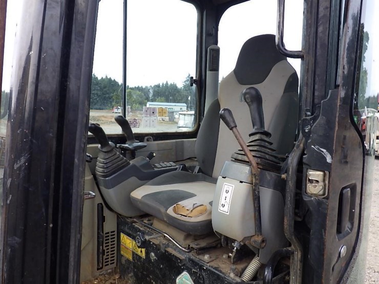 2010-caterpillar-303c-cr-image-29